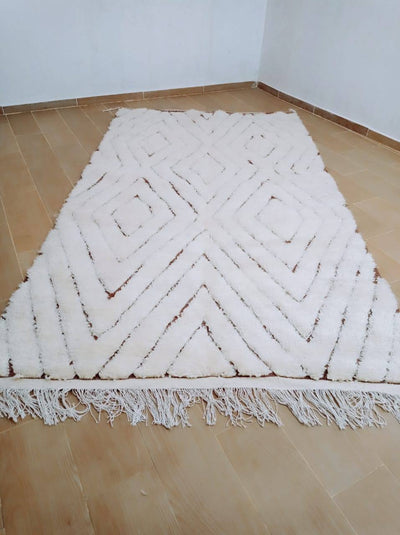 Handmade Moroccan Beni Ourain Rug – Cream White With Geometric Berber Diamonds